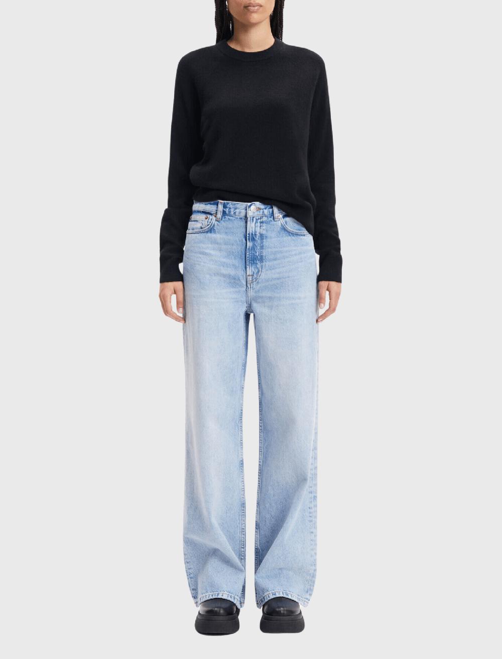 C & M Camilla And Marc Boston O-Neck Knit Sweater