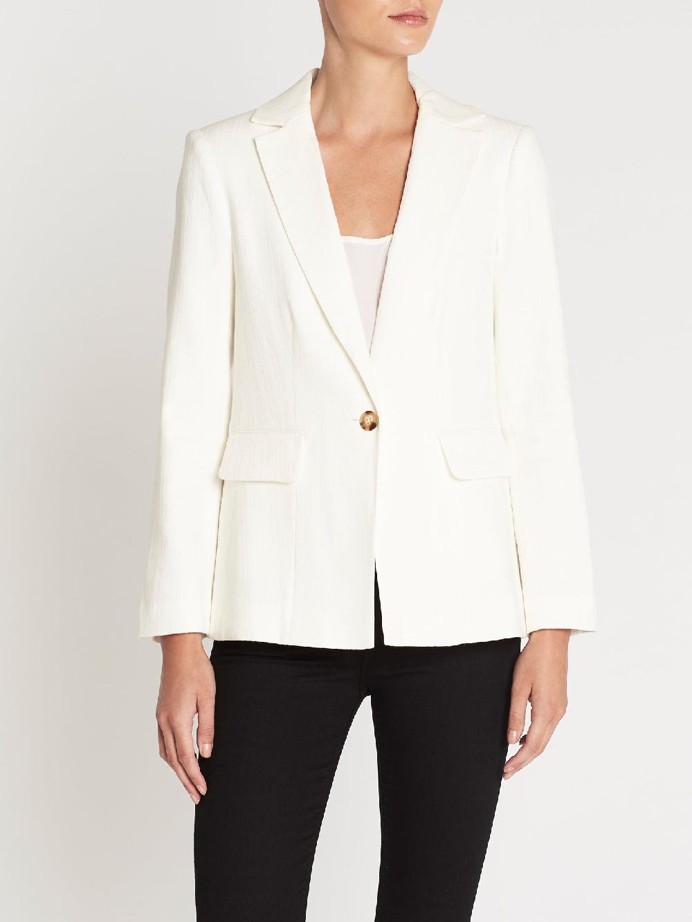 C & M Camilla And Marc Classic Fine Blazer