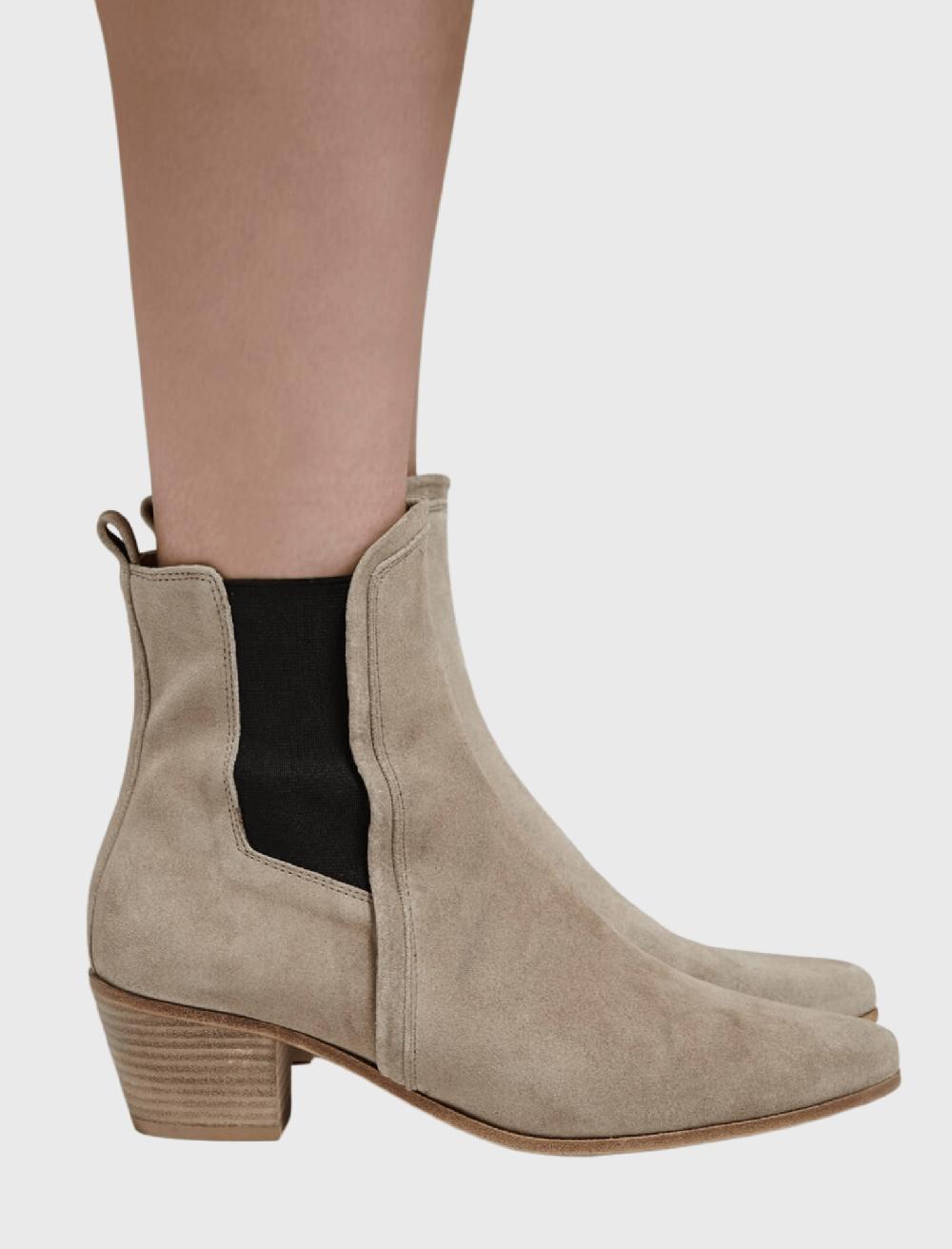C & M Camilla And Marc Kate Chelsea Boot