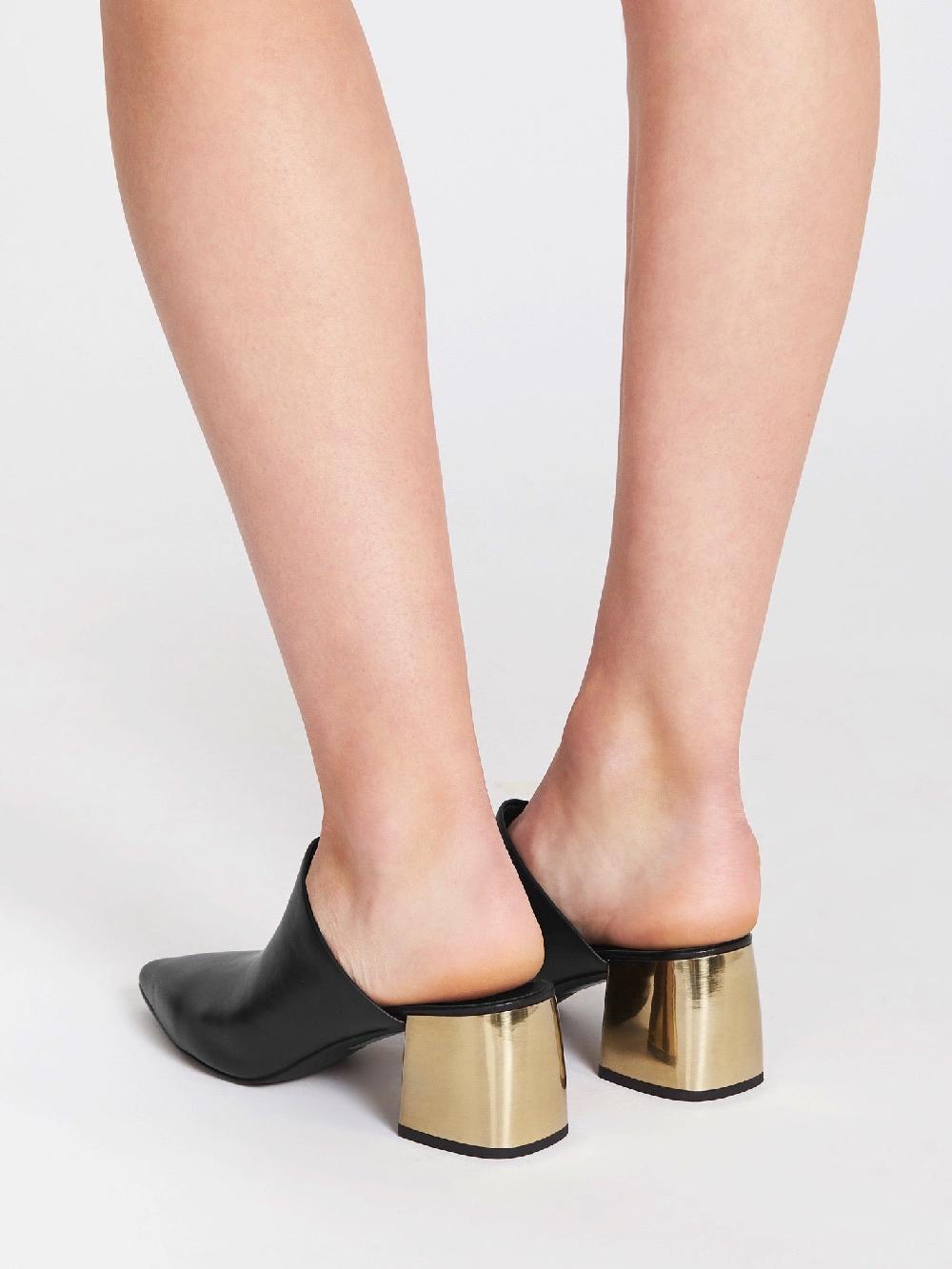 C & M Camilla And Marc Savina Mule