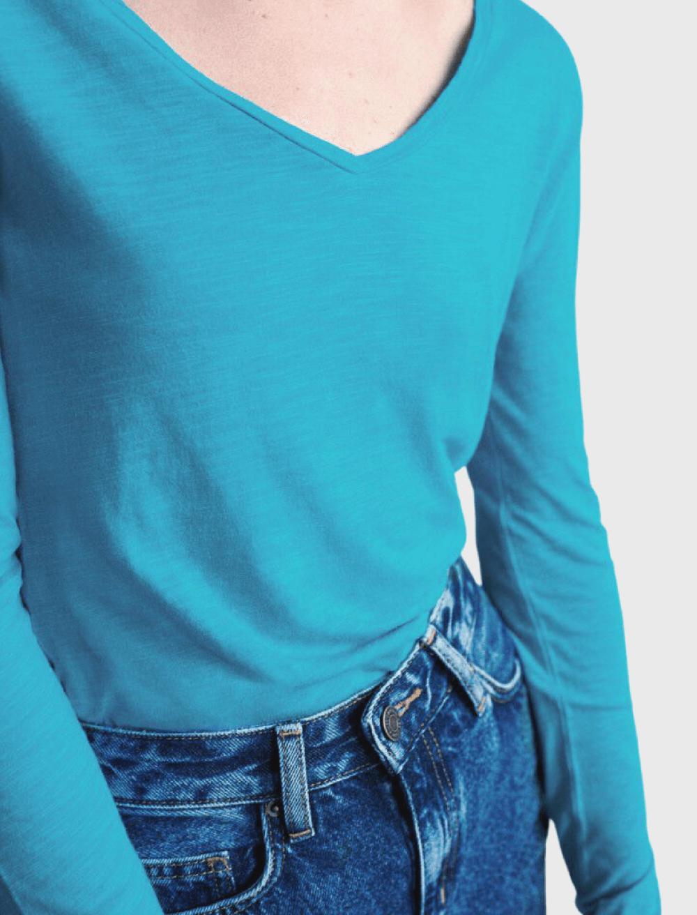 C & M Camilla And Marc Jacksonville Long Sleeve V Neck Tee