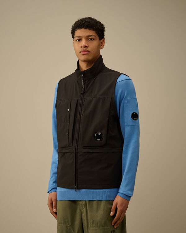 C.p. Company C.P. Shell-R Hooded Vest BLACK