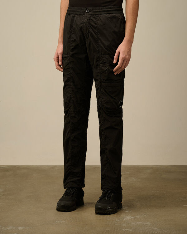 C.p. Company Chrome-R Cargo Lens Pants BLACK