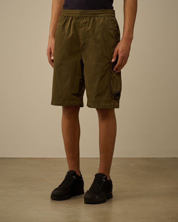C.p. Company Chrome-R Cargo Shorts IVY GREEN