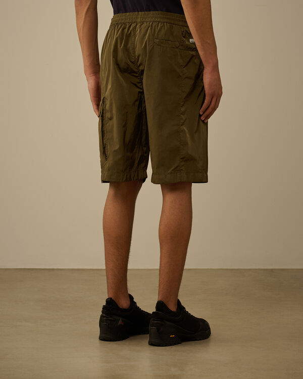 C.p. Company Chrome-R Cargo Shorts IVY GREEN