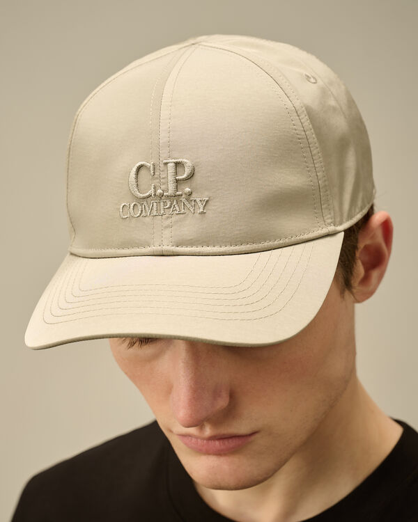 C.p. Company Chrome-R Logo Cap VINTAGE KHAKI - BEIGE