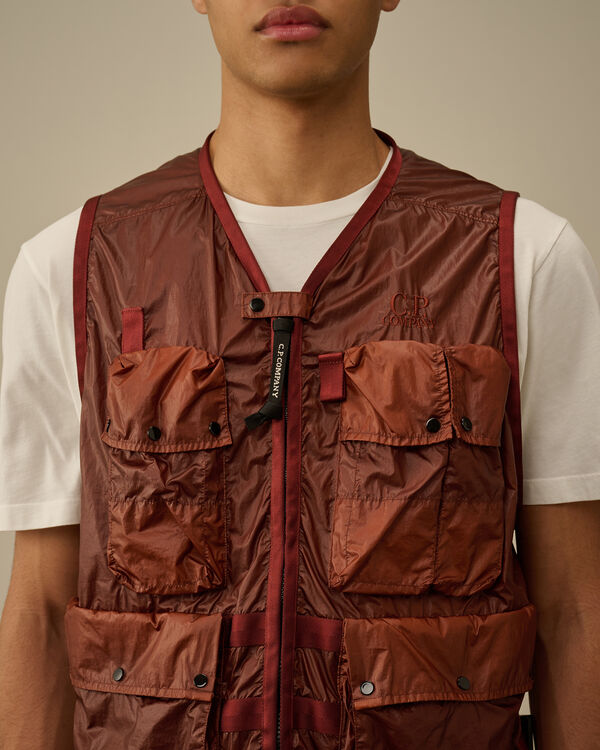 C.p. Company CS II Logo Vest SABLE - BROWN