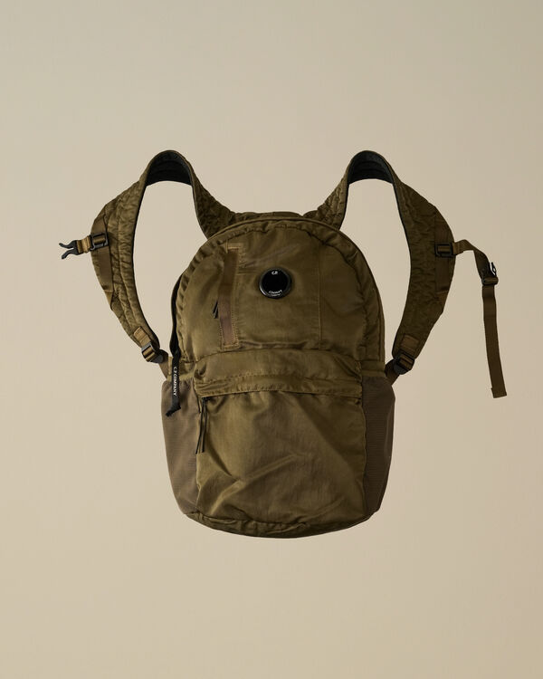 c.p. company Nylon B Lens Backpack IVY GREEN