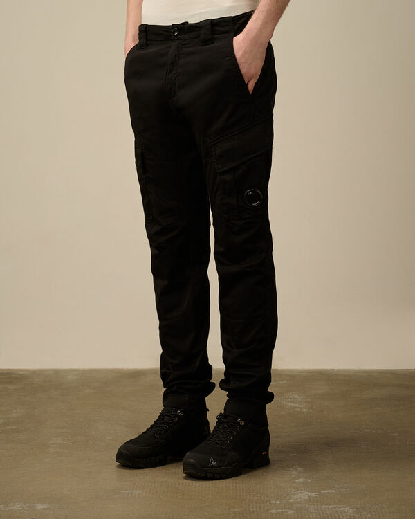 C.p. Company Stretch Sateen Cargo Lens Pants BLACK