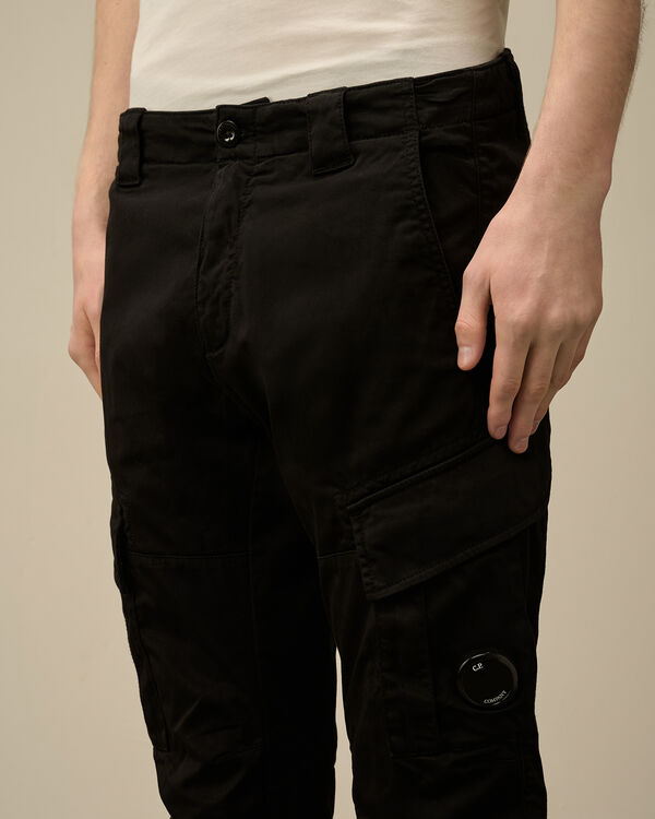C.p. Company Stretch Sateen Cargo Lens Pants BLACK