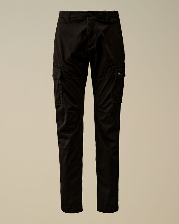 c.p. company Stretch Sateen Cargo Logo Pants BLACK