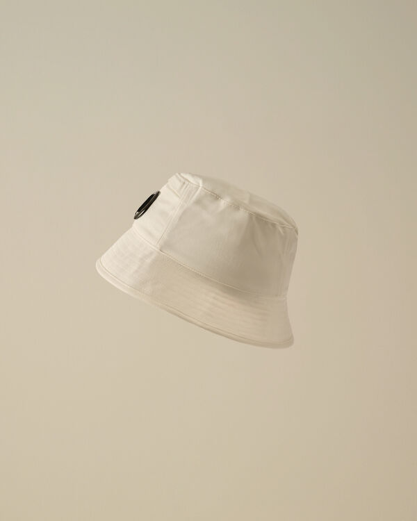 C.p. Company U16 Gabardine Bucket Hat GAUZE WHITE
