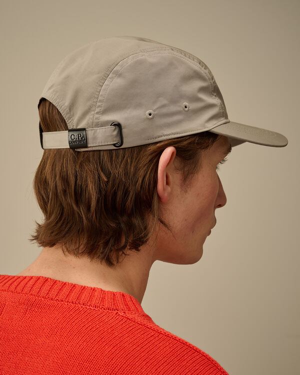 C.p. Company Chrome-R Panelled Cap VINTAGE KHAKI - BEIGE
