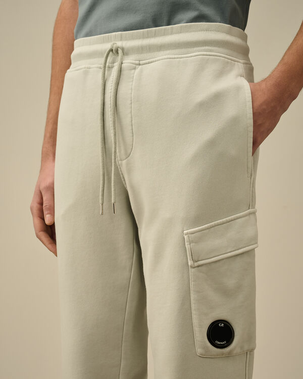 C.p. Company Cotton Diagonal Fleece Resist Dyed Cargo Sweatpants BLUE FOX - GREY