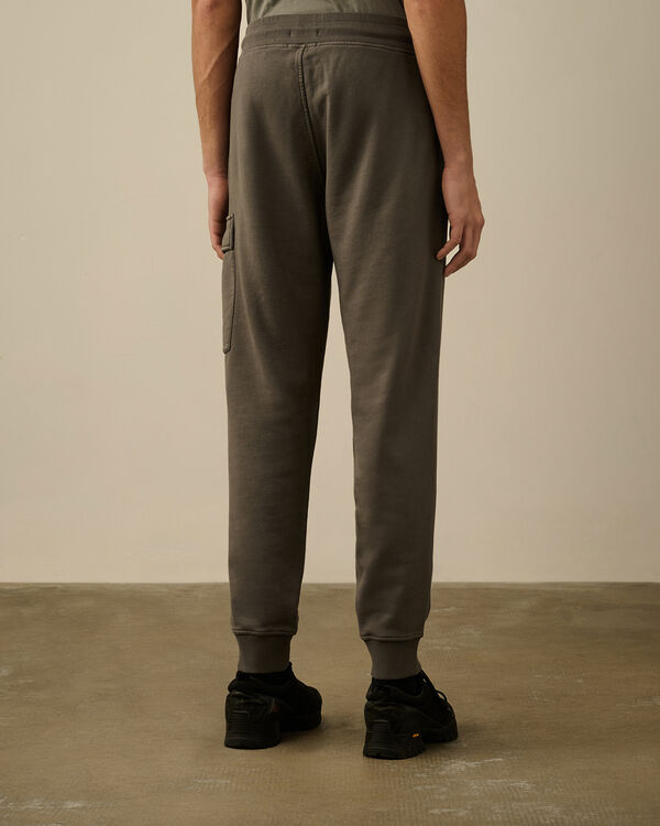 C.p. Company Cotton Diagonal Fleece Resist Dyed Cargo Sweatpants SMOKED PEARL - GREY