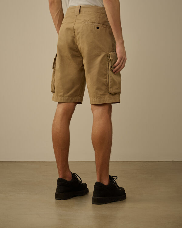 C.p. Company Cotton Gabardine Cargo Shorts TREE HOUSE - BEIGE