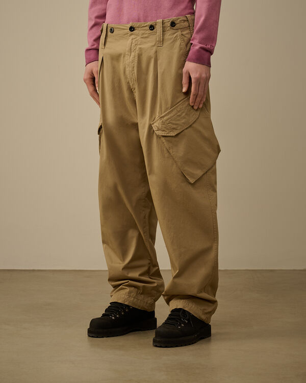 C.p. Company Cotton Gabardine Loose Cargo Pants TREE HOUSE - BEIGE