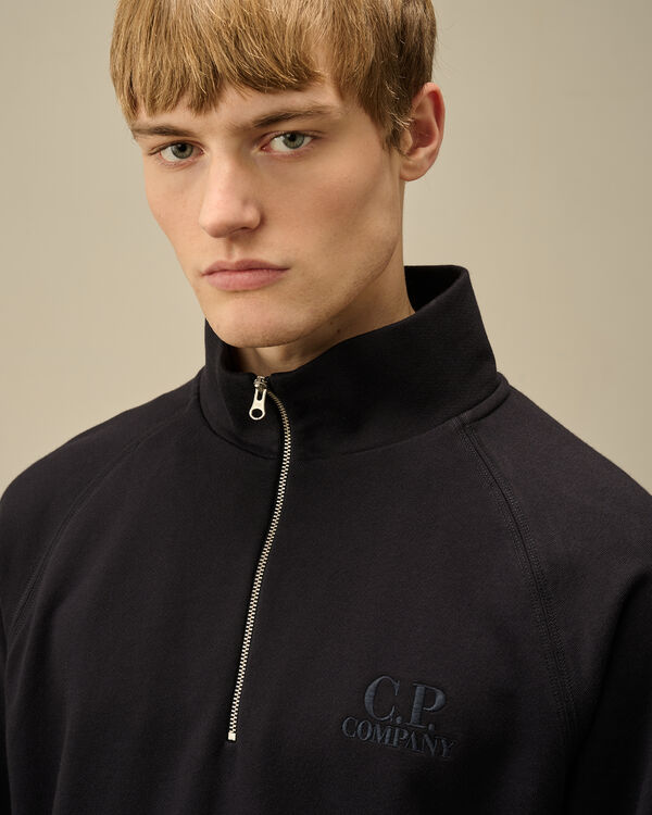 C.p. Company Diagonal Raised Fleece Half Zip Logo Sweatshirt TOTAL ECLIPSE - BLUE