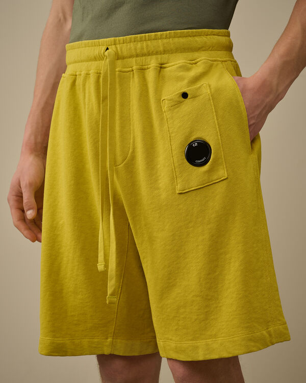 C.p. Company Malfilè Fleece Lens Shorts CRESS GREEN - YELLOW