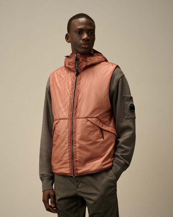 C.p. Company Nada Shell Primaloft® Goggle Vest CANYON CLAY - PINK