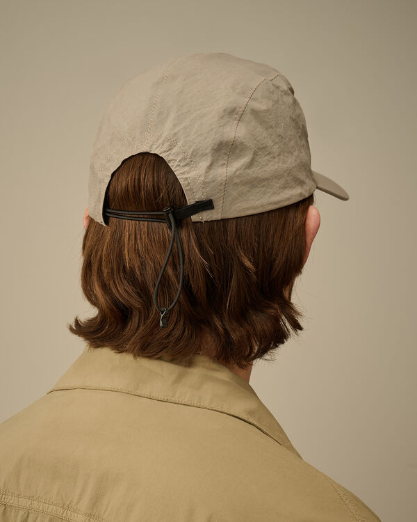 C.p. Company Plain Paper Touch Logo Cap VINTAGE KHAKI - BEIGE