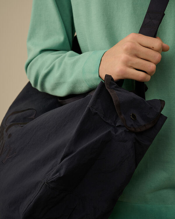 C.p. Company Plain Paper Touch Zipped Bag TOTAL ECLIPSE - BLUE