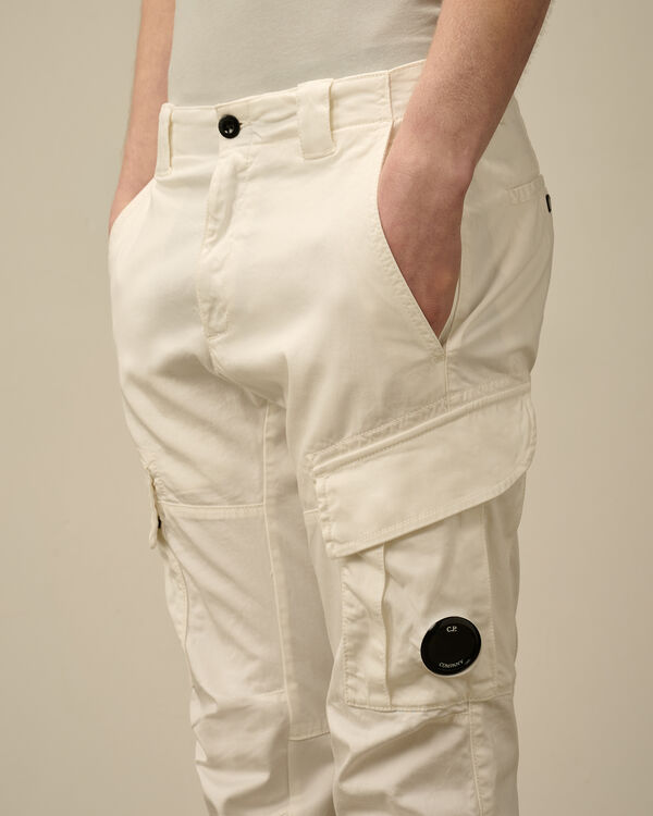 C.p. Company Stretch Sateen Cargo Lens Pants GAUZE WHITE