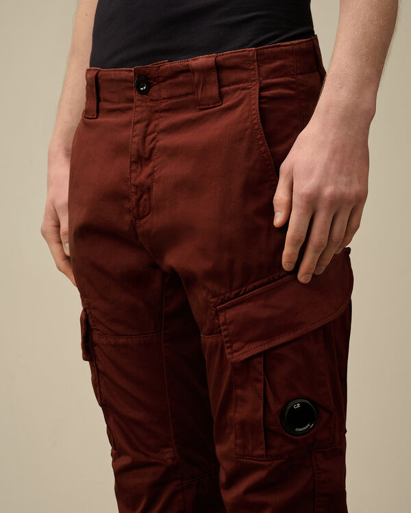 C.p. Company Stretch Sateen Cargo Lens Pants SABLE - BROWN