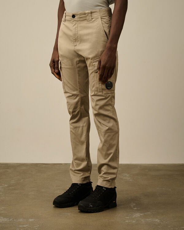 C.p. Company Stretch Sateen Cargo Lens Pants VINTAGE KHAKI - BEIGE