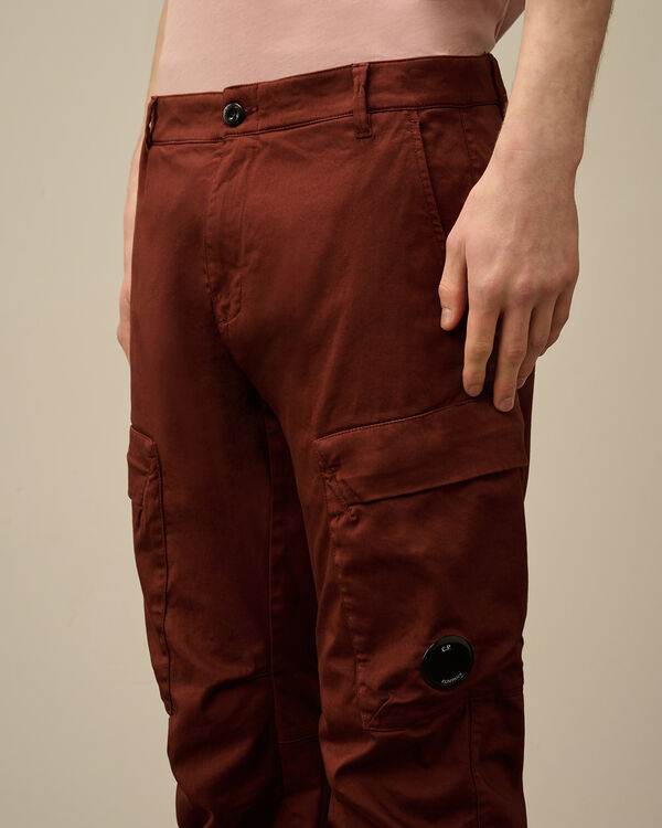 C.p. Company Stretch Sateen Ergonomic Cargo Pants SABLE - BROWN