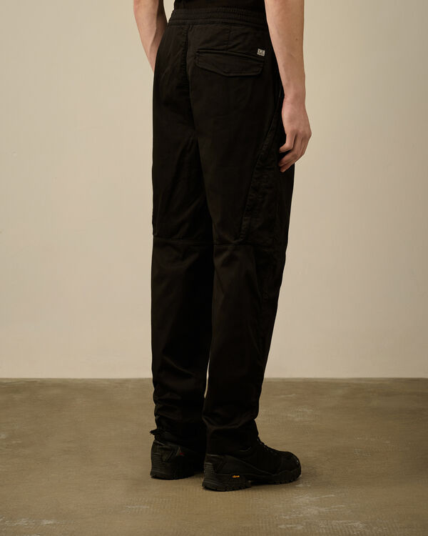 C.p. Company Stretch Sateen Regular Cargo Pants BLACK