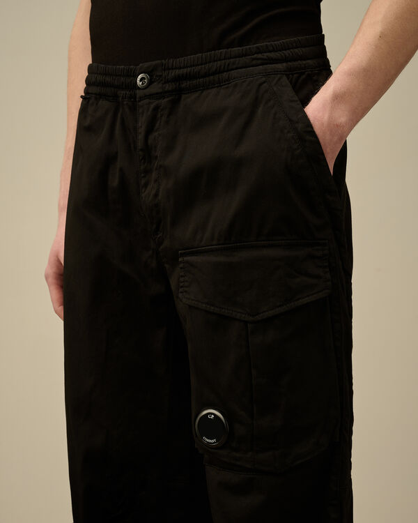 C.p. Company Stretch Sateen Regular Cargo Pants BLACK