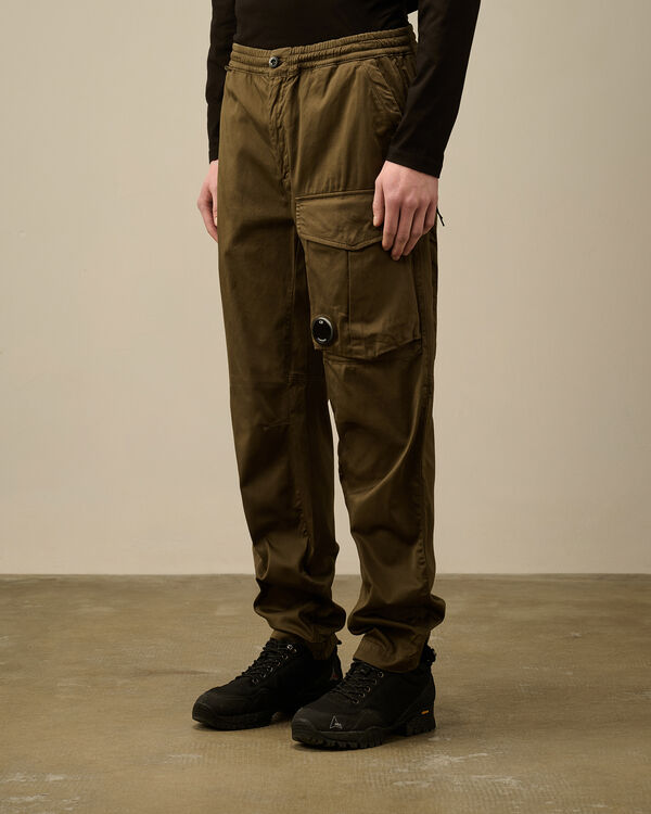 C.p. Company Stretch Sateen Regular Cargo Pants IVY GREEN