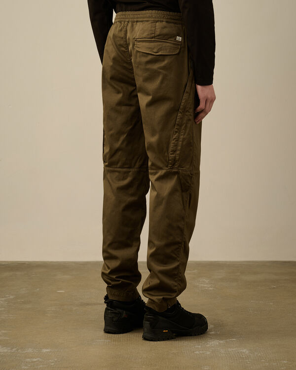 C.p. Company Stretch Sateen Regular Cargo Pants IVY GREEN
