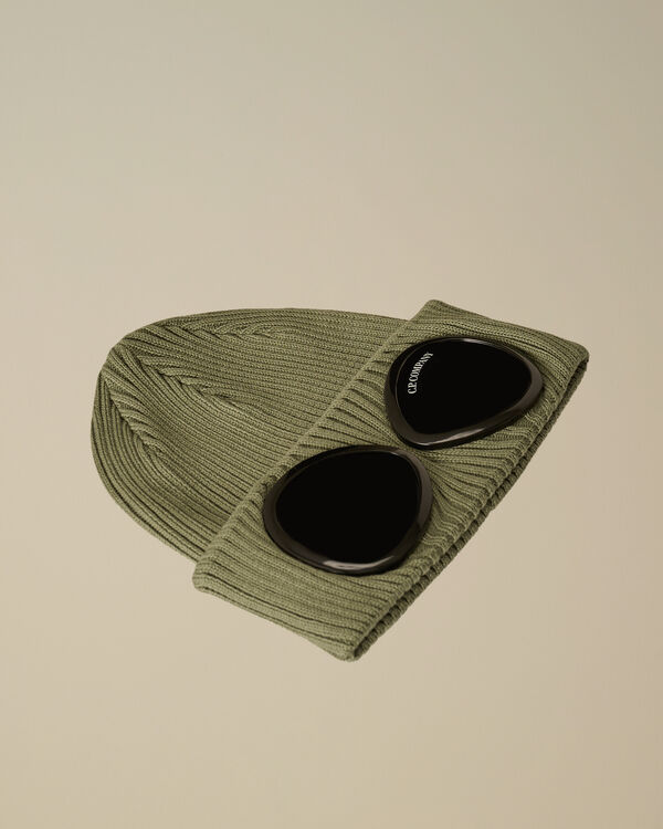 c.p. company U16 Cotton Knitted Goggle Beanie THYME - GREEN