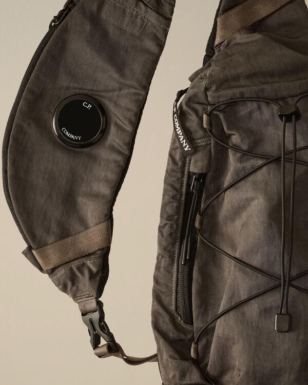 c.p. company U16 Nylon B Crossbody Rucksack SMOKED PEARL - GREY