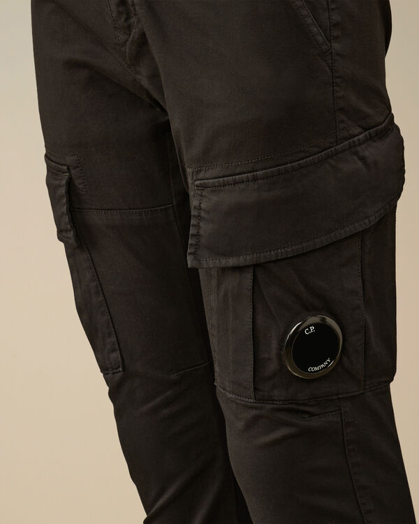C.p. Company U16 Stretch Sateen Lens Cargo Pants BLACK