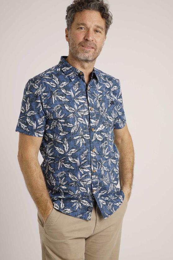 Cabano Weird Fish Faraway Short Sleeve Shirt R Dark Blue Weird Fish Faraway Short Sleeve Shirt R Dark Red