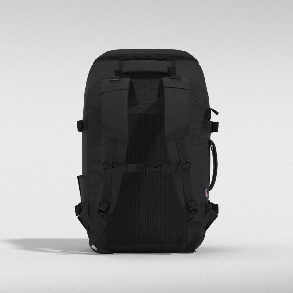 Cabinzero ADV Backpack 32L Absolute Black