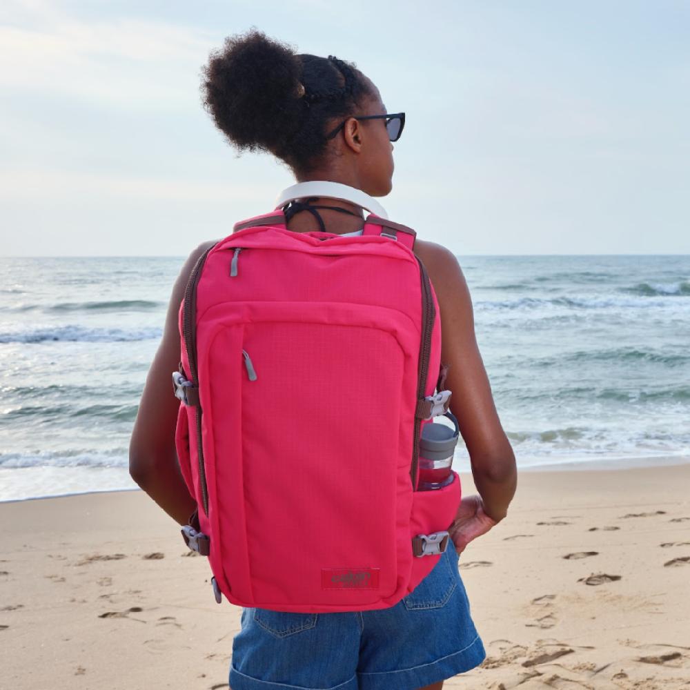 Cabinzero ADV Backpack 32L Miami Magenta