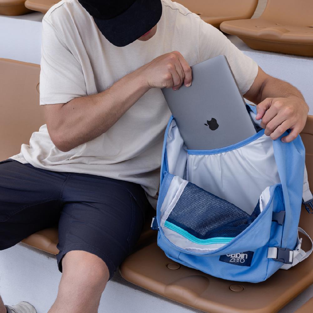 Cabinzero Classic Cabin Backpack 28L Infinity Blue