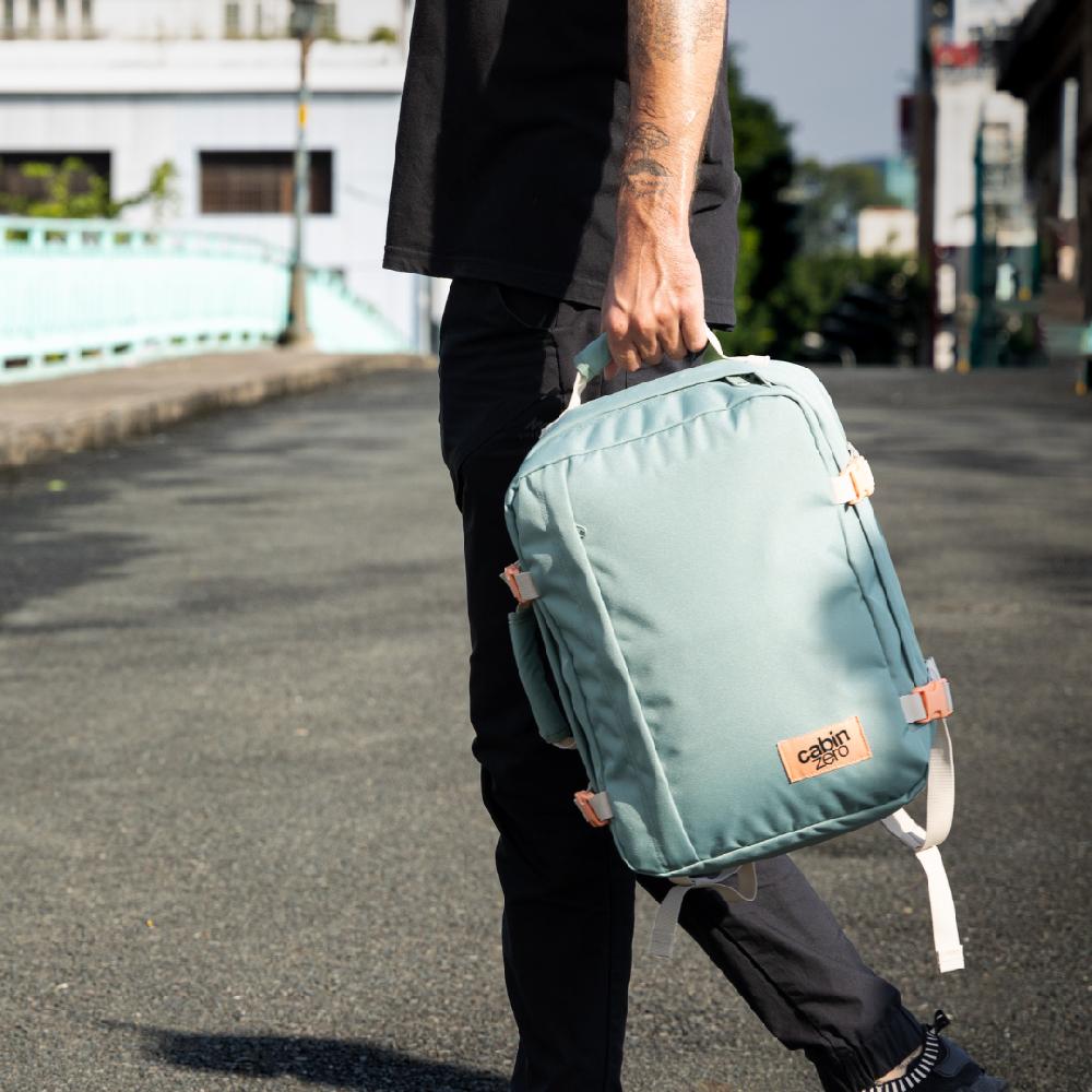 Cabinzero Classic Cabin Backpack 28L Sage Forest