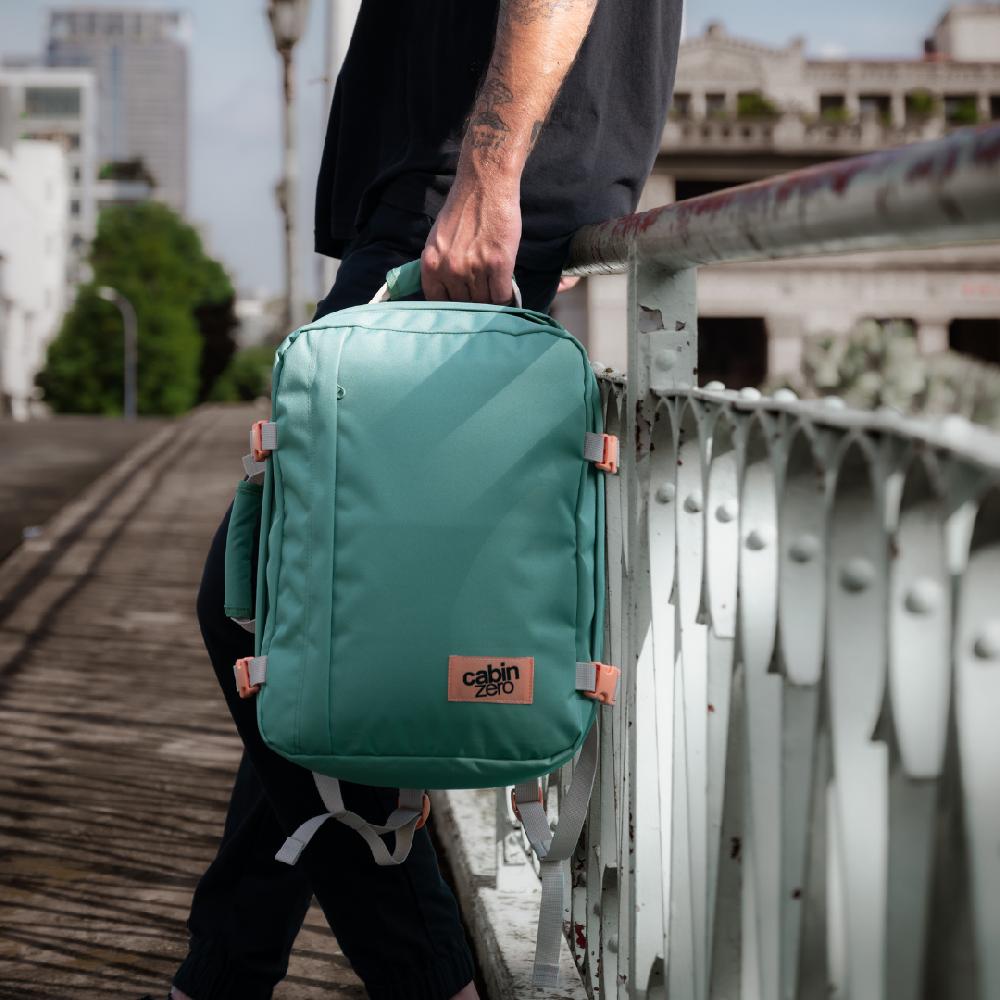 Cabinzero Classic Cabin Backpack 28L Sage Forest