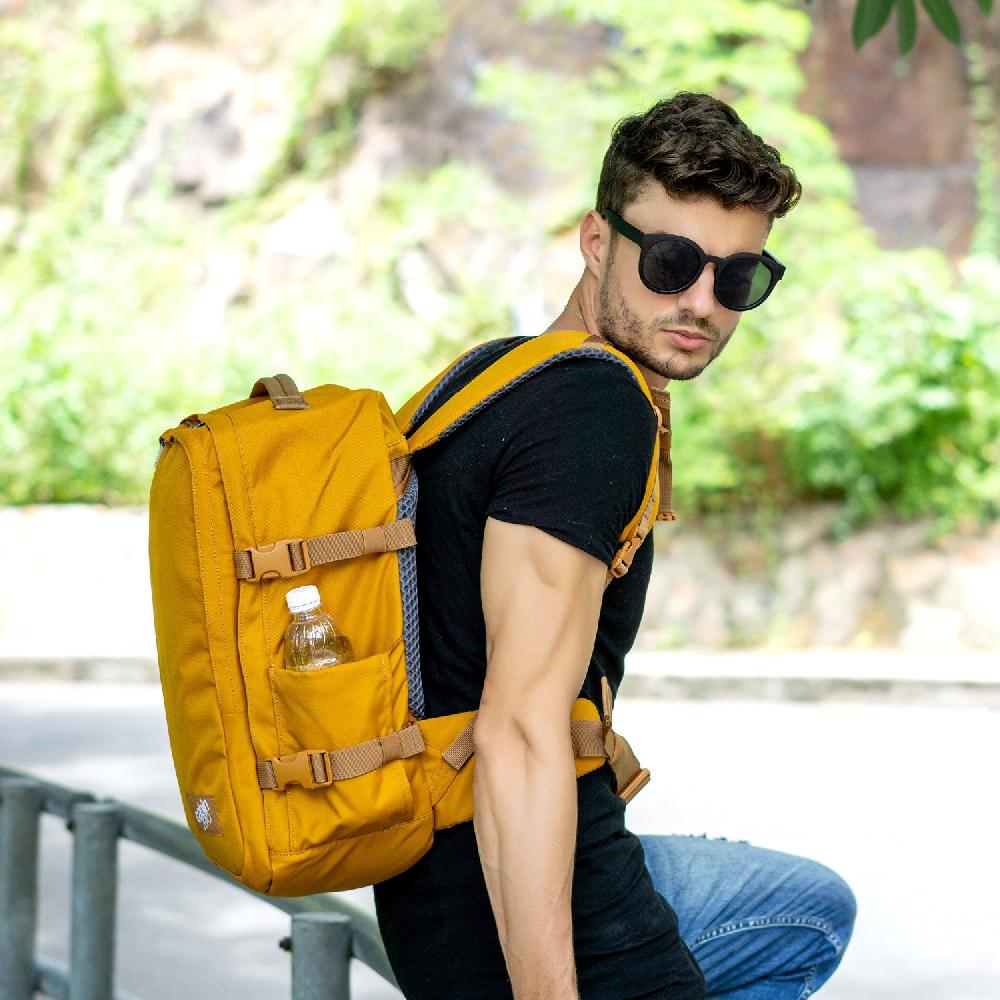 Cabinzero Classic Plus Backpack 32L Orange Chill