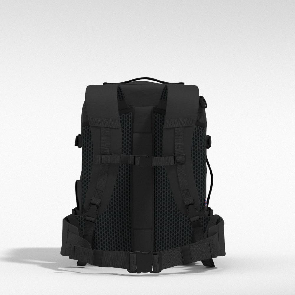 Cabinzero Classic Pro Backpack 32L Absolute Black