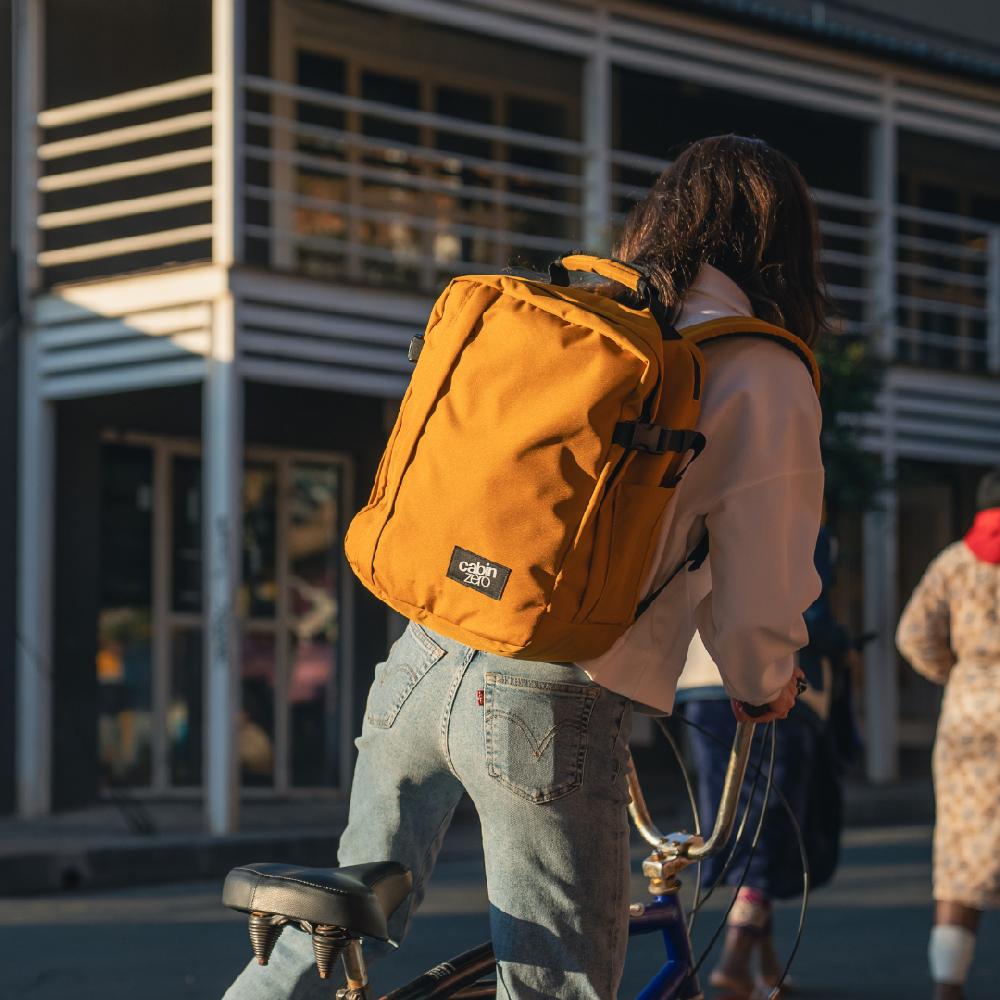 Cabinzero Classic Tech Backpack 28L Orange Chill