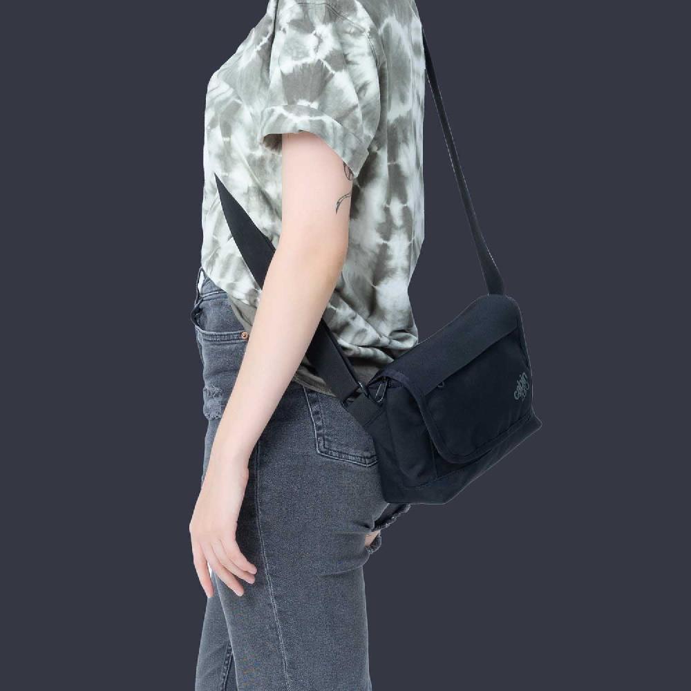 Cabinzero Flapjack 4L Absolute Black