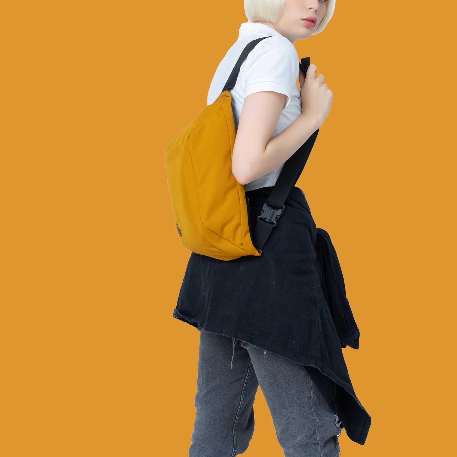Cabinzero Hustle 8L Orange Chill