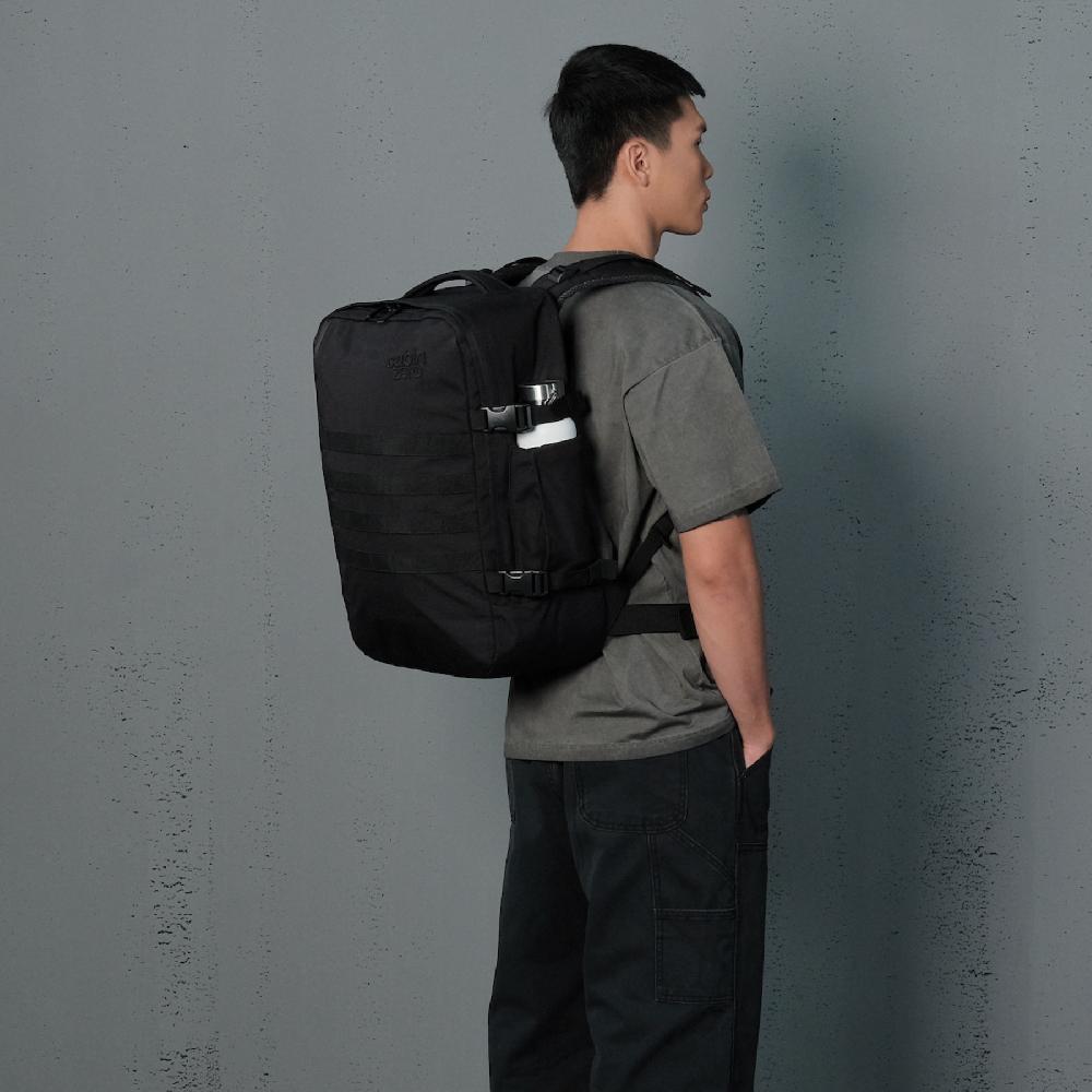 Cabinzero Military Backpack 36L Absolute Black
