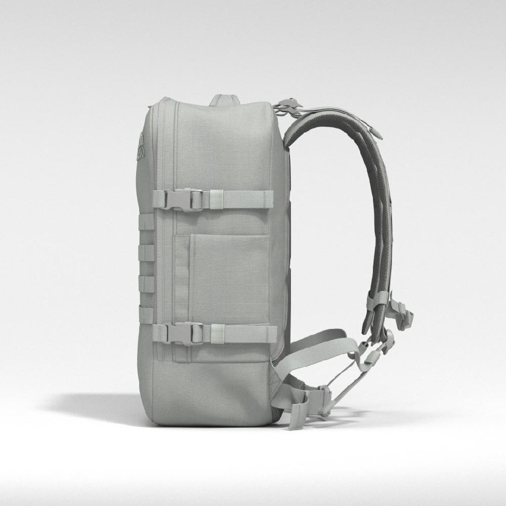 Cabinzero Military Backpack 44L Frosty Morning